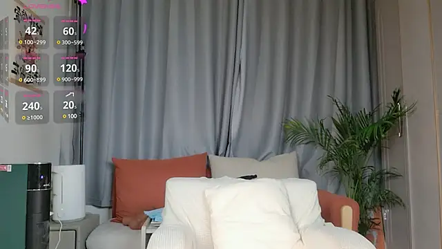 Youth3  online show from 01-08-25, 09:53