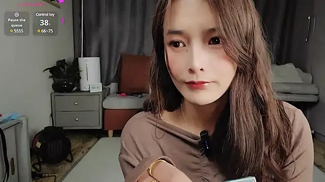 Youth3  online show from 02-17-25, 04:37