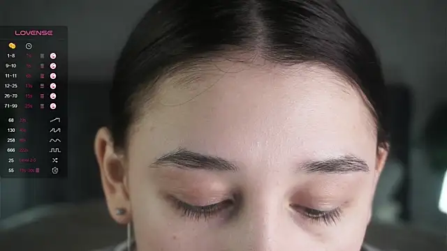 Snapshot of AislyEmbury chatting on 03-10-25, 01:34 AislyEmbury online show from 03-10-25, 01:34