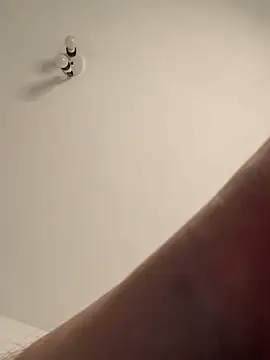 Sophie Eaton online show from 03-02-25, 07:45