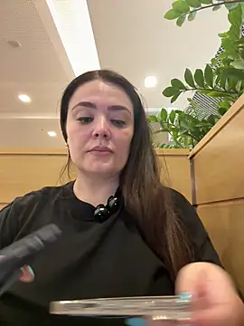 Sophie Eaton online show from 11-04-25, 07:35