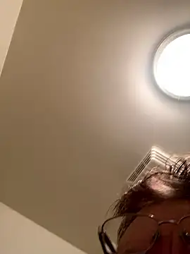 Snapshot of Tonybaloney1972 chatting on 01-15-26, 11:19 Tonybaloney1972 online show from 01-15-26, 11:19