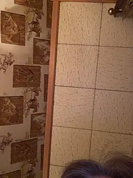 Snapshot of Tonybaloney1972 chatting on 02-09-26, 02:48 Tonybaloney1972 online show from 02-09-26, 02:48