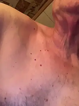 Snapshot of Tonybaloney1972 chatting on 03-06-26, 02:30 Tonybaloney1972 online show from 03-06-26, 02:30