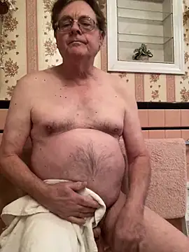 Snapshot of Tonybaloney1972 chatting on 03-06-26, 02:57 Tonybaloney1972 online show from 03-06-26, 02:57