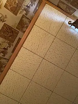 Snapshot of Tonybaloney1972 chatting on 03-08-26, 08:45 Tonybaloney1972 online show from 03-08-26, 08:45