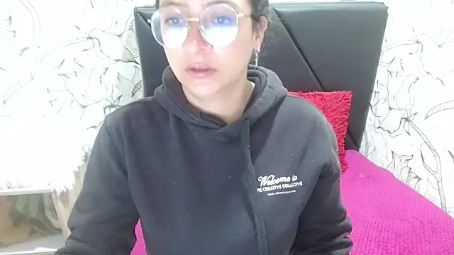 sarax ximena online show from 01-25-25, 01:41