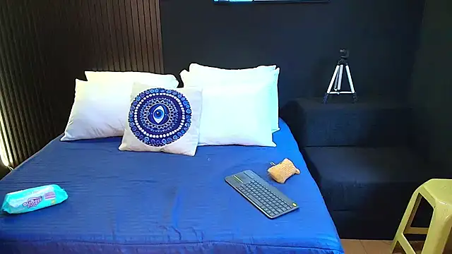 Aaron Jassell1 online show from 03-15-25, 06:10