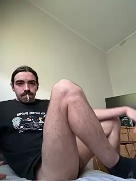 Snapshot of wolfwhite95 chatting on 06-01-26, 09:05 wolfwhite95 online show from 06-01-26, 09:05