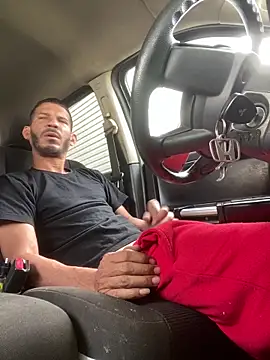 Chico Bellaco online show from 10-24-25, 03:08