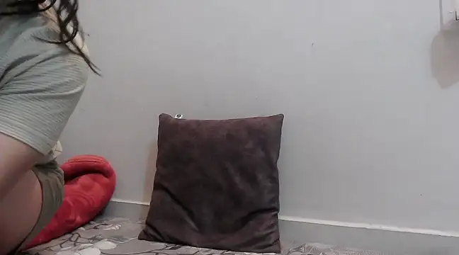 Snapshot of ANANYA-TIWARI chatting on 03-16-25, 09:58 ANANYA-TIWARI online show from 03-16-25, 09:58