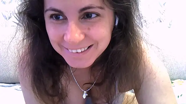 ShelaDiass online show from 09-09-25, 12:43