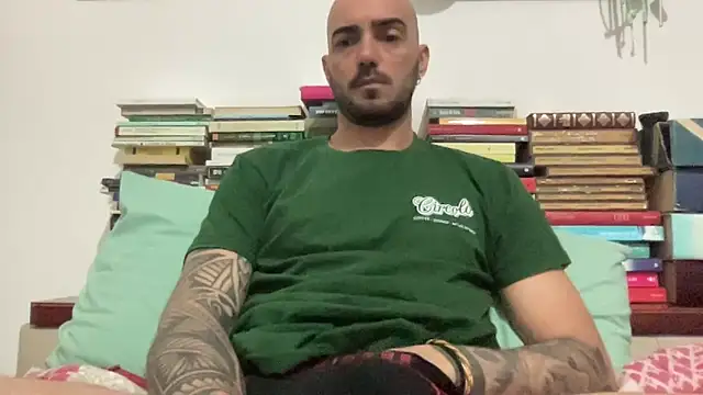 alessandromori91 online show from 04-22-26, 09:05