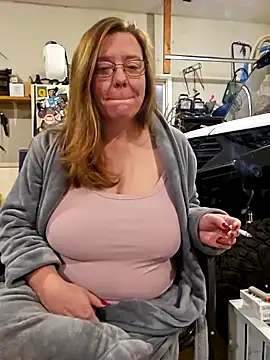 MsShelby40 online show from 01-16-25, 11:16