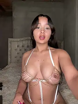 Snapshot of MollySanders___ chatting on 11-16-25, 10:26 MollySanders online show from 11-16-25, 10:26