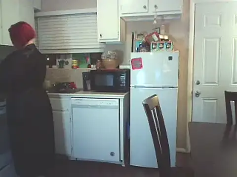 Snapshot of Big-Tits-McGee chatting on 12-13-24, 01:48 Big-Tits-McGee online show from 12-13-24, 01:48