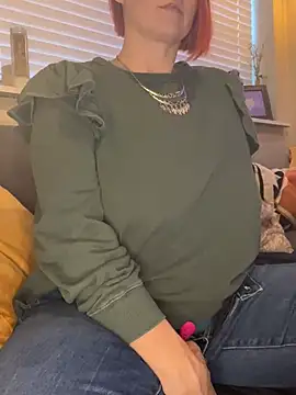 Snapshot of Big-Tits-McGee chatting on 01-07-25, 10:41 Big-Tits-McGee online show from 01-07-25, 10:41