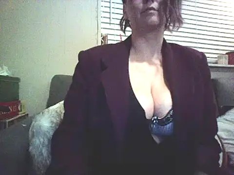 Snapshot of Big-Tits-McGee chatting on 02-16-25, 04:31 Big-Tits-McGee online show from 02-16-25, 04:31