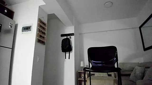 Snapshot of smit_hot_sr chatting on 02-19-26, 05:14 smit hot sr online show from 02-19-26, 05:14