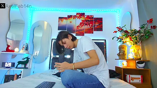 Alex and Fabian online show from 01-14-25, 06:49