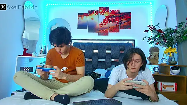 Alex and Fabian online show from 01-14-25, 09:51