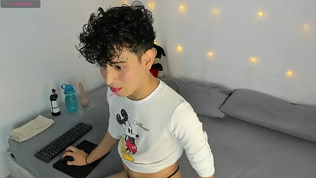 Benjamin Buster online show from 12-12-24, 01:32