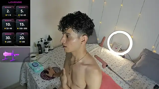 Benjamin Buster online show from 09-25-25, 04:16