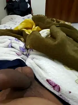 Sunnyoberoi01111 online show from 12-09-24, 03:07