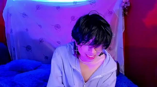 Snapshot of AnggelONfiree chatting on 12-28-24, 07:00 AnggelONfiree online show from 12-28-24, 07:00