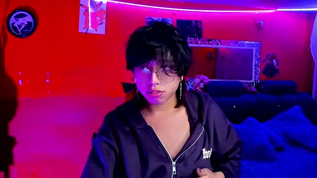 Snapshot of AnggelONfiree chatting on 01-17-25, 08:56 AnggelONfiree online show from 01-17-25, 08:56