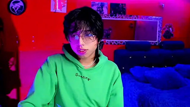 Snapshot of AnggelONfiree chatting on 01-21-25, 05:05 AnggelONfiree online show from 01-21-25, 05:05