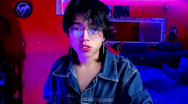 Snapshot of AnggelONfiree chatting on 02-02-25, 02:59 AnggelONfiree online show from 02-02-25, 02:59