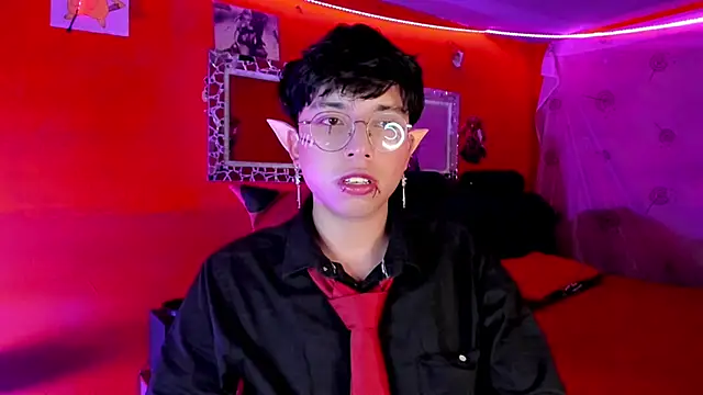 Snapshot of AnggelONfiree chatting on 10-05-25, 04:11 AnggelONfiree online show from 10-05-25, 04:11