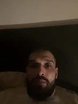 Snapshot of sisi1992 chatting on 03-06-25, 06:19 sisi1992 online show from 03-06-25, 06:19