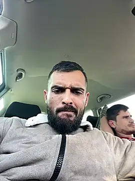 Snapshot of sisi1992 chatting on 03-08-25, 08:11 sisi1992 online show from 03-08-25, 08:11