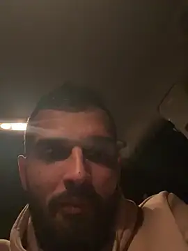 Snapshot of sisi1992 chatting on 03-11-25, 07:14 sisi1992 online show from 03-11-25, 07:14