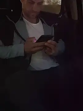 Zbochunec online show from 03-16-25, 05:39