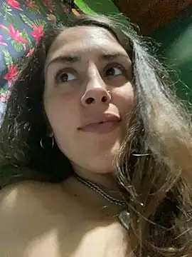 Snapshot of isadelasestrellas chatting on 03-20-25, 06:53 isadelasestrellas online show from 03-20-25, 06:53