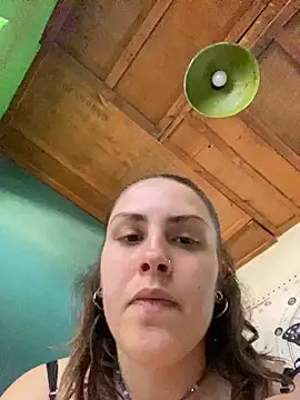 Snapshot of isadelasestrellas chatting on 09-09-25, 06:29 isadelasestrellas online show from 09-09-25, 06:29