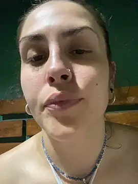 Snapshot of isadelasestrellas chatting on 11-27-25, 03:08 isadelasestrellas online show from 11-27-25, 03:08