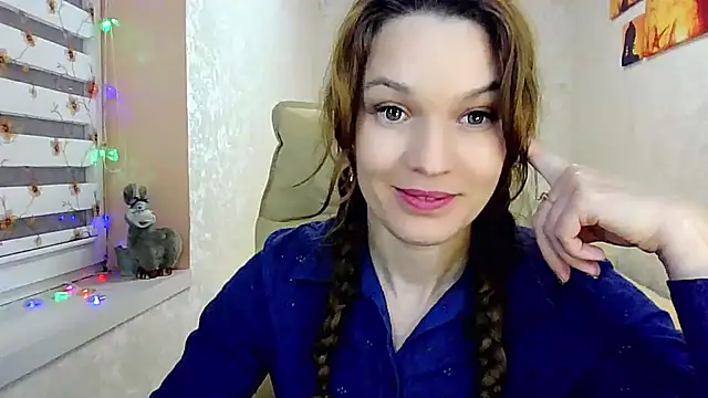Snapshot of impossibleluna chatting on 02-19-25, 05:16 impossibleluna online show from 02-19-25, 05:16