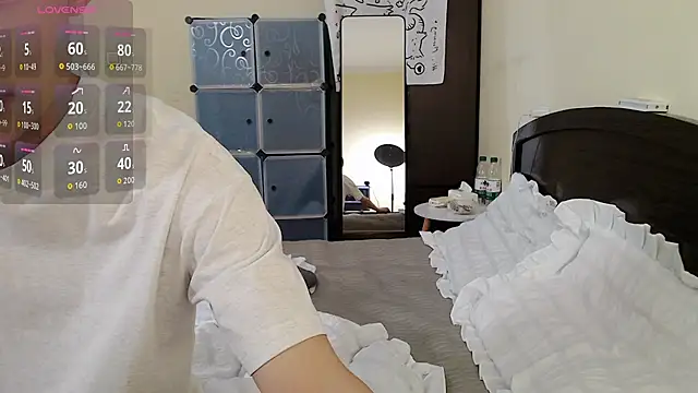 JIAJIA163 online show from 04-29-26, 01:59