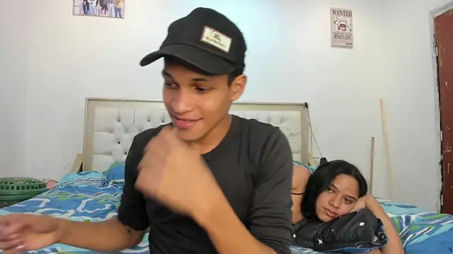 Snapshot of fenixonfire_ chatting on 01-13-25, 08:26 fenixonfire online show from 01-13-25, 08:26