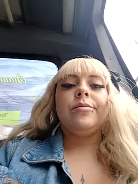 madelaine- online show from 03-05-25, 06:01