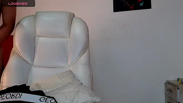 Snapshot of tonibelmont chatting on 12-05-24, 06:11 tonibelmont online show from 12-05-24, 06:11