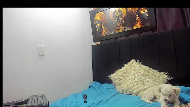 Evaaross 2345 online show from 10-17-25, 02:30