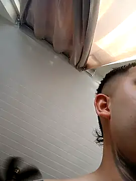 HotBoyJB2000 online show from 02-26-25, 08:22