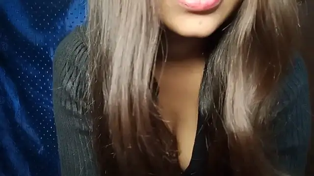 Snapshot of Sheela_oshovadi chatting on 12-10-24, 01:00 Sheela oshovadi online show from 12-10-24, 01:00