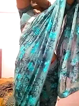 Snapshot of PayalSharmahot143 chatting on 02-13-25, 09:41 PayalSharmahot143 online show from 02-13-25, 09:41