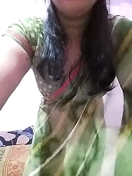 Snapshot of PayalSharmahot143 chatting on 02-15-25, 03:42 PayalSharmahot143 online show from 02-15-25, 03:42